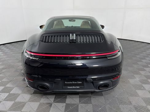 Certified 2024 Porsche 911 Targa 4 w/ Sport Package AWD/4WD image 10