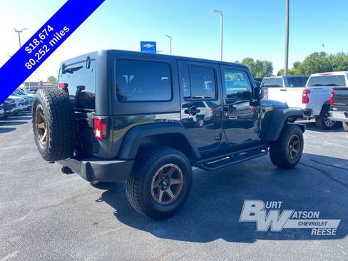 Used 2017 Jeep Wrangler Unlimited Sport AWD/4WD image 7