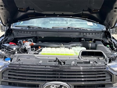 New 2025 Ford F150 Platinum w/ Equipment Group 702A High image 42