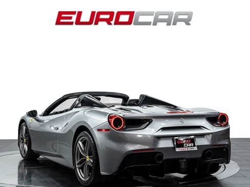 Used 2018 Ferrari 488 Spider RWD image 4