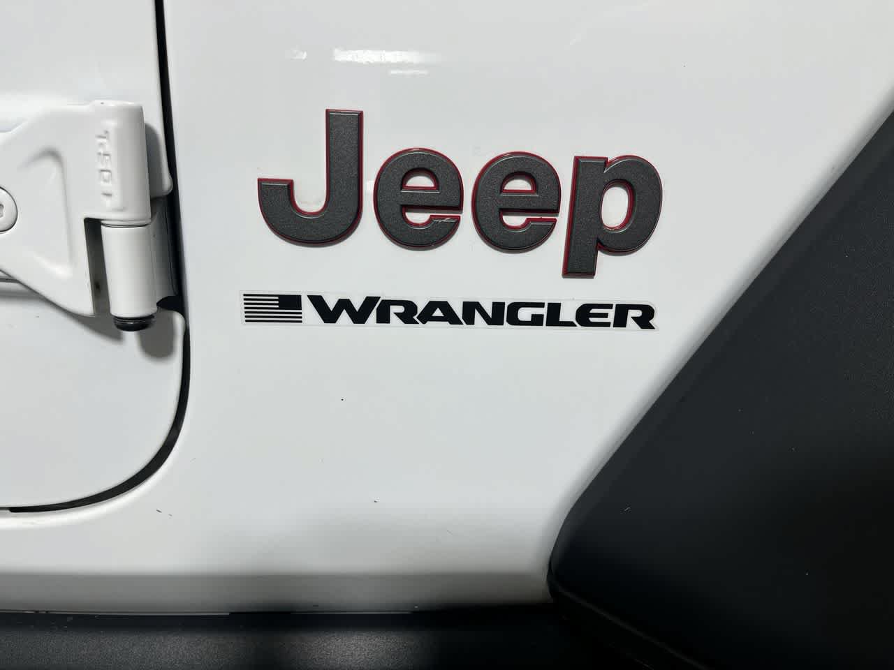 Used 2025 Jeep Wrangler Unlimited Rubicon AWD/4WD image 11