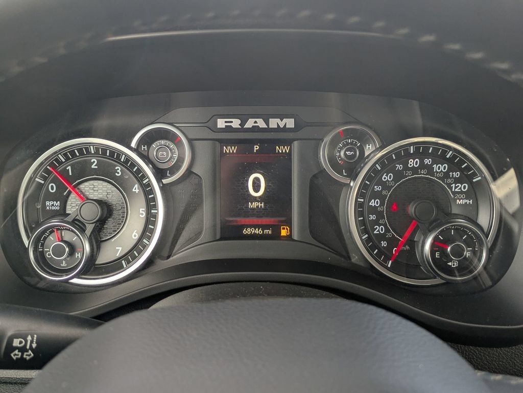 Used 2020 RAM 1500 Big Horn AWD/4WD image 19