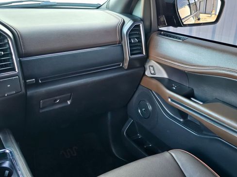 Used 2021 Ford Expedition King Ranch image 28
