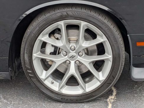 Used 2023 Dodge Challenger GT RWD image 11