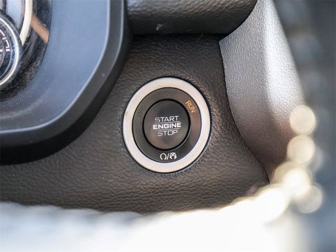 Used 2022 RAM 1500 Laramie image 30