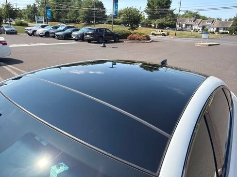 Used 2025 Genesis G80 3.5T Sport Prestige AWD/4WD image 5