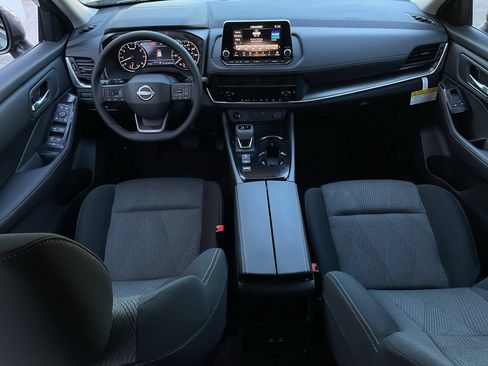 New 2026 Nissan Rogue SV w/ Cold Weather Package FWD image 19