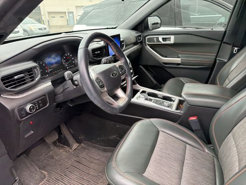 Used 2023 Ford Explorer Timberline image 12