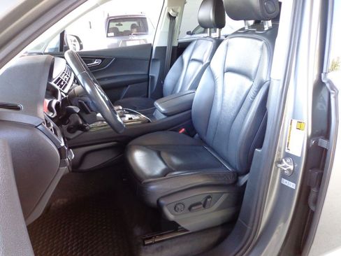 Used 2017 Audi Q7 3.0T Premium Plus AWD/4WD image 13