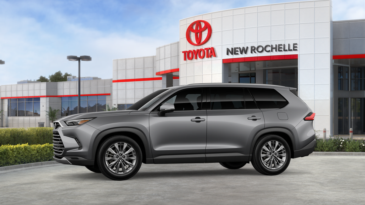 New 2026 Toyota Grand Highlander AWD image 3