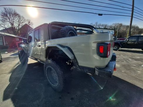 Used 2020 Jeep Gladiator Mojave image 5