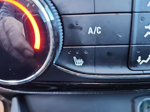 Used 2024 Buick Encore GX Sport Touring w/ Comfort Package image 7