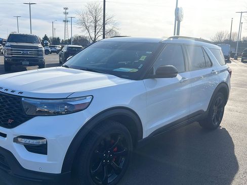 Used 2021 Ford Explorer ST w/ Equipment Group 401A image 13