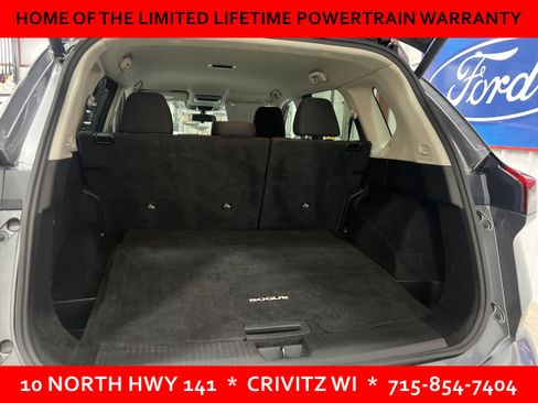 Used 2024 Nissan Rogue SV AWD/4WD image 4