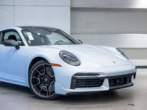 Certified 2025 Porsche 911 Turbo S image 41