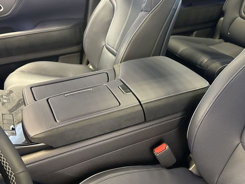 New 2026 INFINITI QX80 4WD image 21