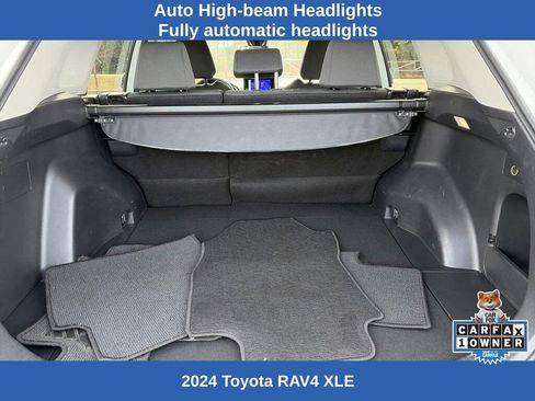 Used 2024 Toyota RAV4 XLE image 10