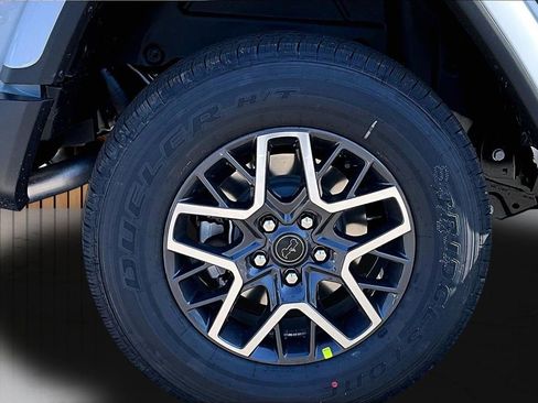 New 2026 Jeep Wrangler Unlimited Sahara AWD/4WD image 35