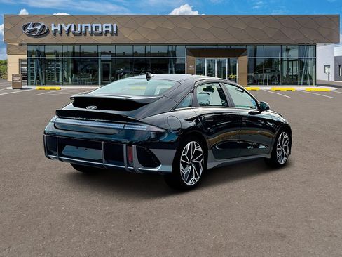 New 2025 Hyundai Ioniq 6 SEL AWD/4WD image 7