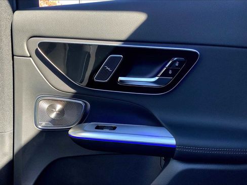 Certified 2026 Mercedes-Benz GLC 300 4MATIC image 23