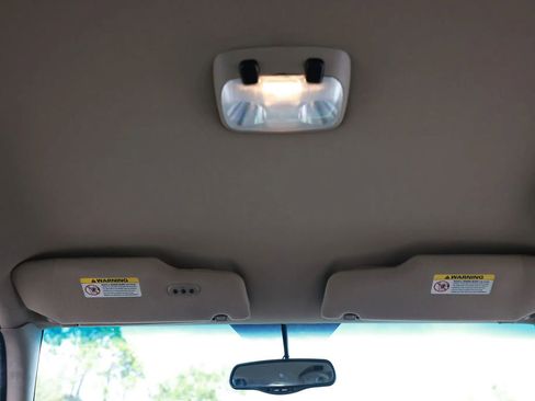 Used 2002 Mercury Grand Marquis LS image 23