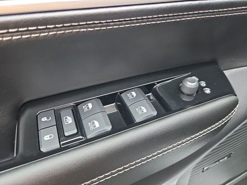 Used 2024 Jeep Wagoneer Series II w/ Convenience Group I image 23