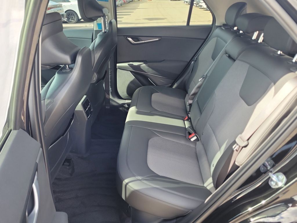 New 2026 Kia Niro EX w/ EX Premium Package FWD image 16