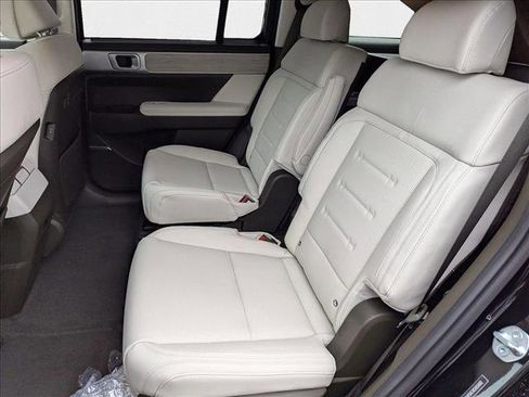 New 2025 Hyundai Santa Fe Calligraphy image 15