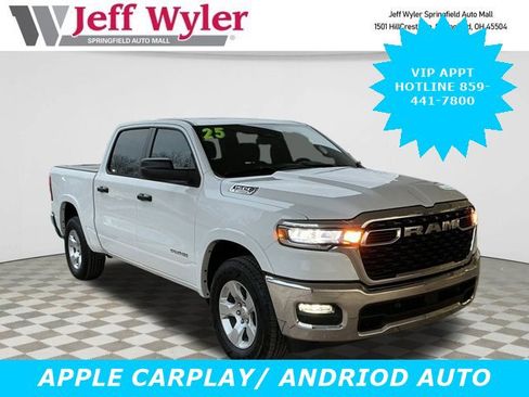 Used 2025 RAM 1500 Big Horn AWD/4WD image 1