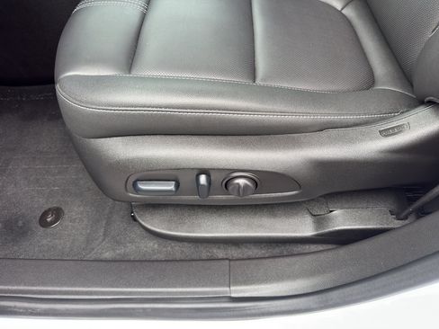 Certified 2024 Chevrolet Blazer LT w/ LPO, Floor Liner Package AWD/4WD image 15