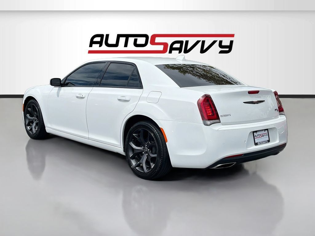 Used 2021 Chrysler 300 S RWD image 5