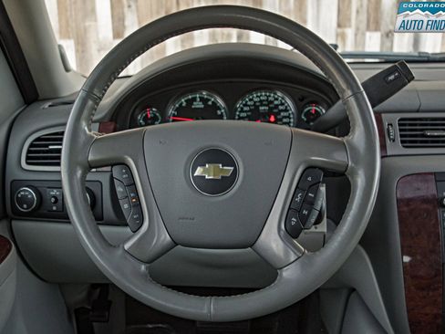 Used 2013 Chevrolet Tahoe LTZ AWD/4WD image 14