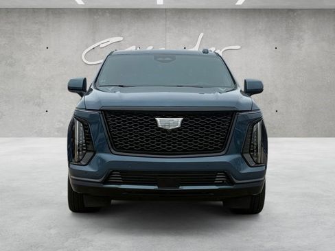 Certified 2025 Cadillac Escalade Sport Platinum w/ LPO, ONYX Package AWD/4WD image 15