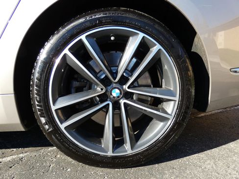 Used 2020 BMW 750i xDrive w/ Executive Package image 20