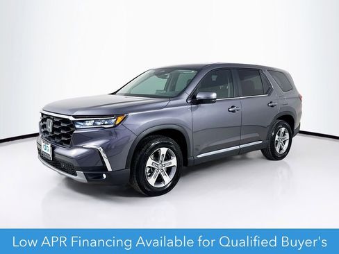 Used 2025 Honda Pilot EX-L image 3