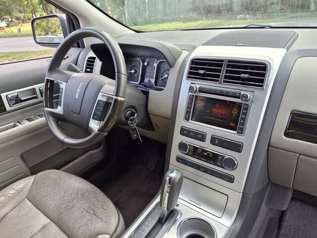 Used 2009 Lincoln MKX 2WD image 33