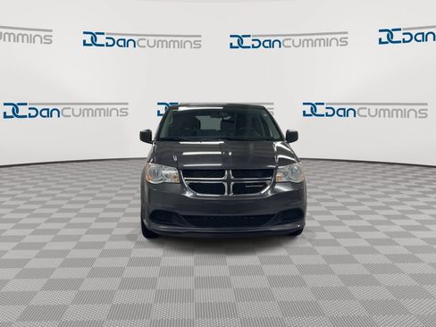Used 2017 Dodge Grand Caravan SE w/ Power Window Group FWD image 3
