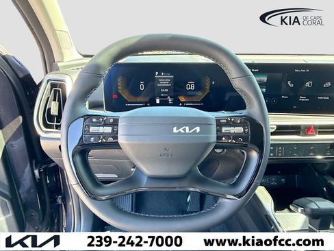 New 2026 Kia Sorento LX image 37