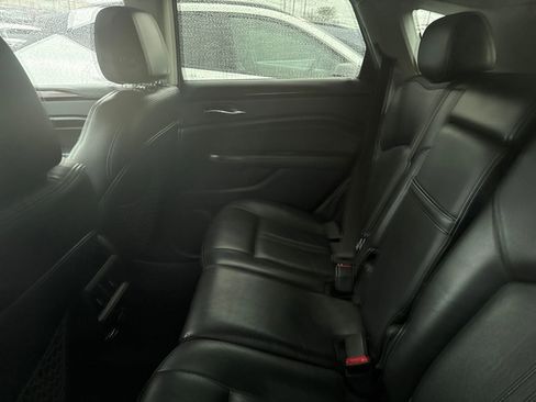 Used 2016 Cadillac SRX Performance w/ Driver Awareness Package image 9