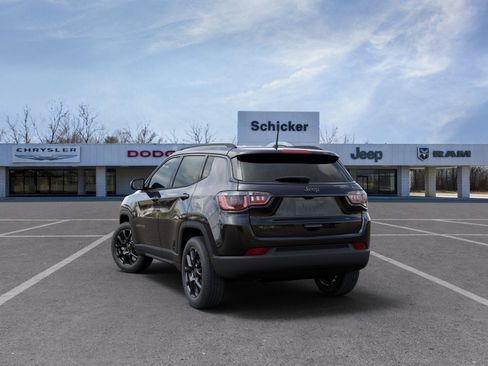 New 2026 Jeep Compass Latitude image 29