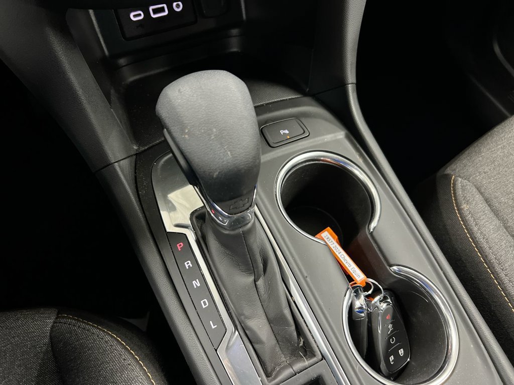 Used 2024 Chevrolet Equinox LT FWD image 17