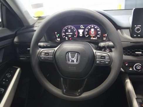 Certified 2023 Honda Accord EX image 21