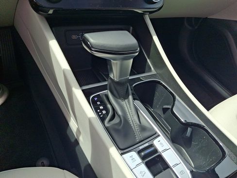 Certified 2025 Hyundai Tucson SEL AWD/4WD image 15