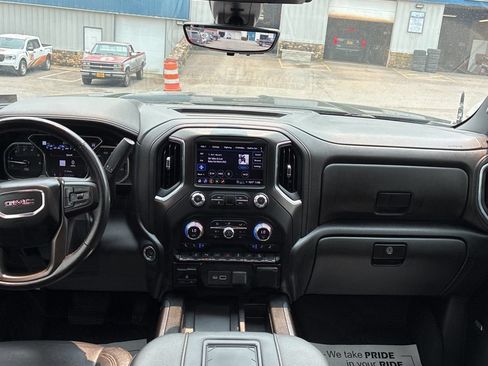 Used 2022 GMC Sierra 3500 AT4 w/ AT4 Premium Plus Package AWD/4WD image 18