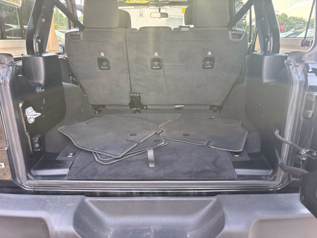Used 2021 Jeep Wrangler Unlimited Sport AWD/4WD image 16