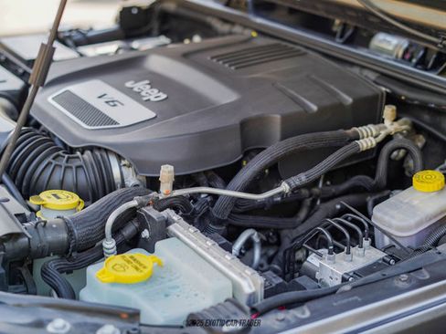 Used 2017 Jeep Wrangler Unlimited Sport w/ Quick Order Package 24S image 27