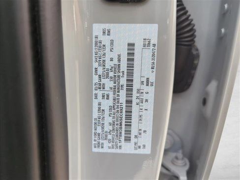 Used 2025 Ford F350 Platinum AWD/4WD image 30