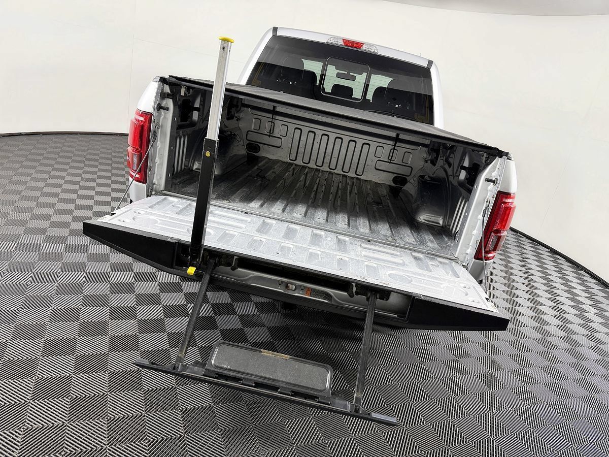 Used 2017 Ford F150 Lariat w/ Equipment Group 501A Mid AWD/4WD image 26