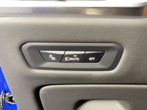 Used 2025 BMW X5 M60i image 16