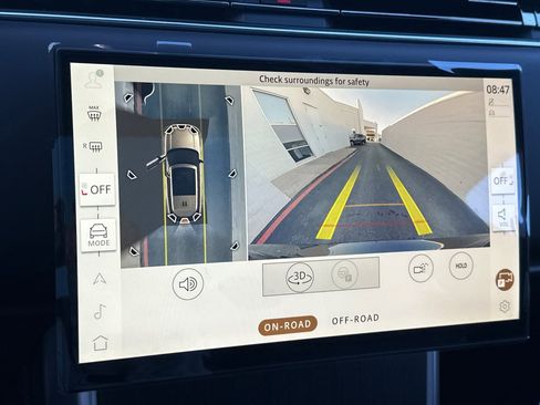 New 2026 Land Rover Range Rover Long Wheelbase SE image 19